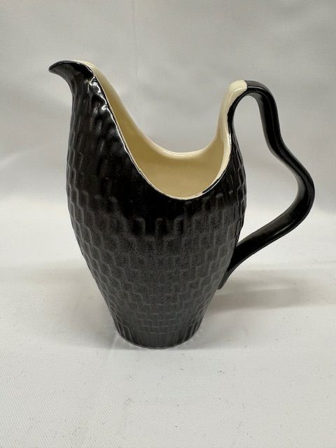 Red Wing Creamer
