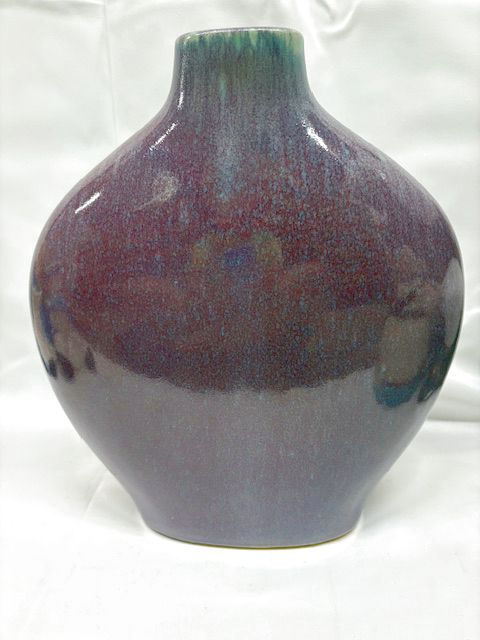 The World is Yours Vase