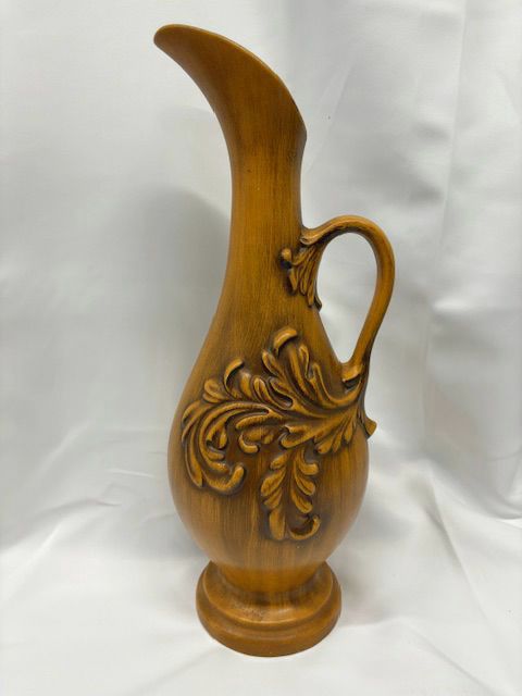 Haeger Ewer