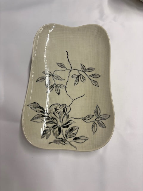 Red Wing Bread Plate