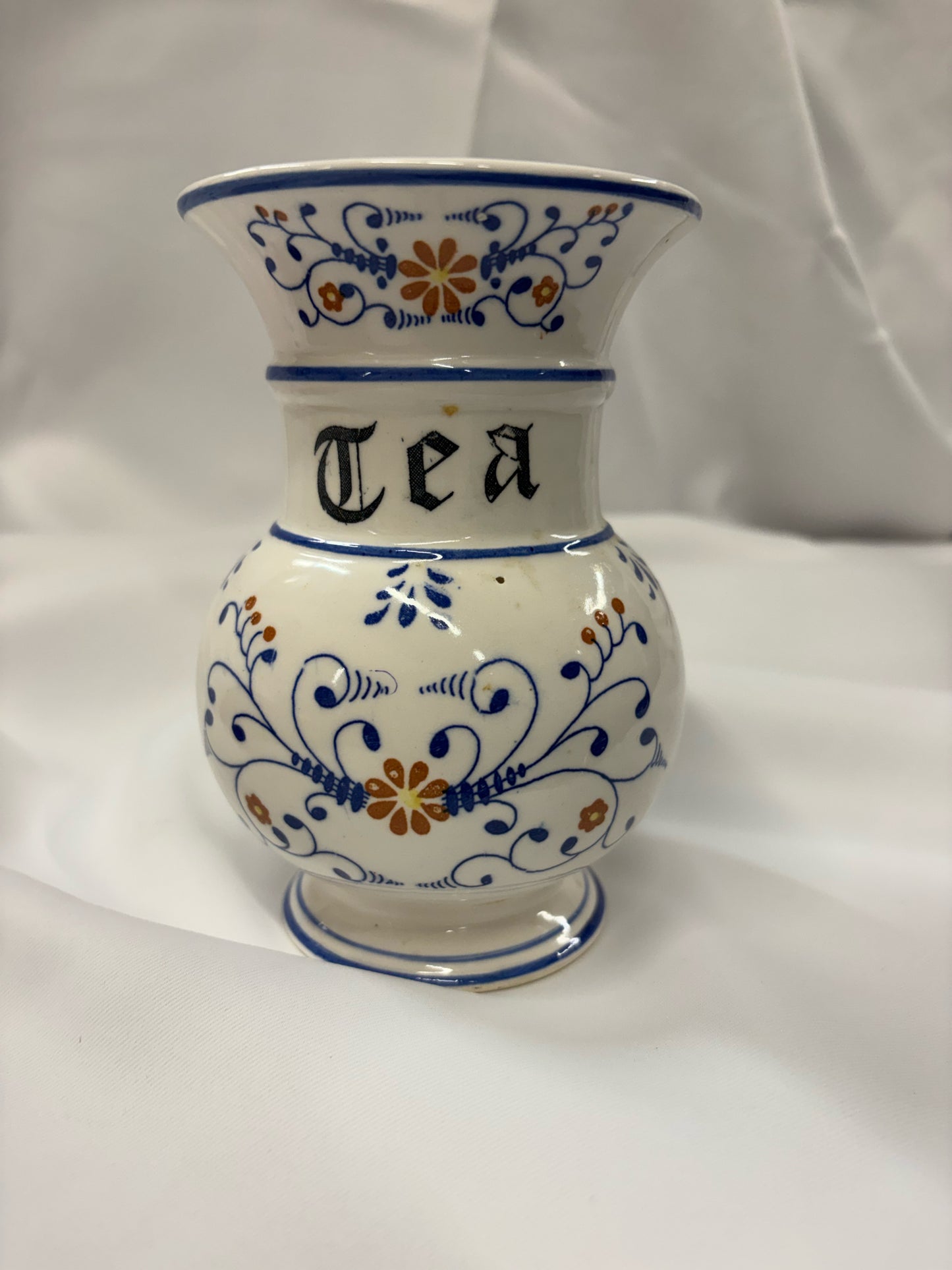 Tea Container