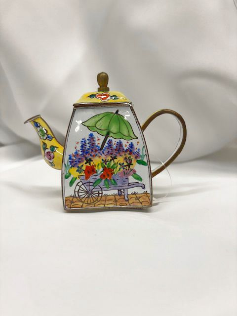 Kevin Chen mini Teapots