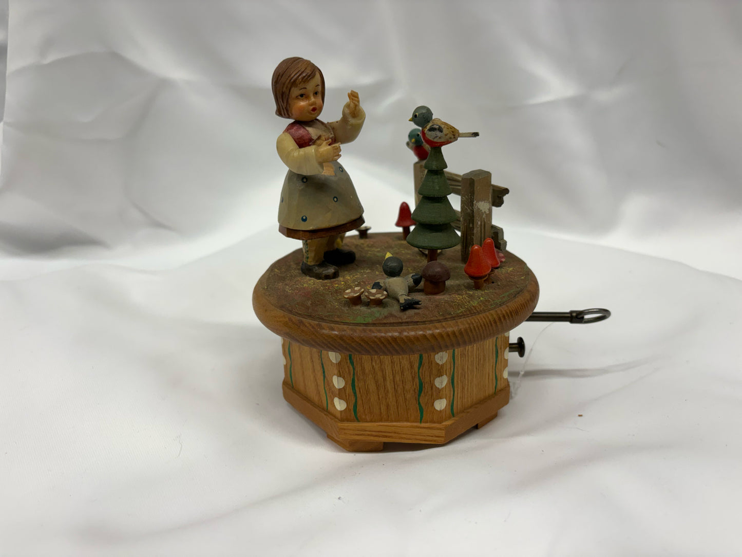 Thorens Edelweiss Swiss Decor
