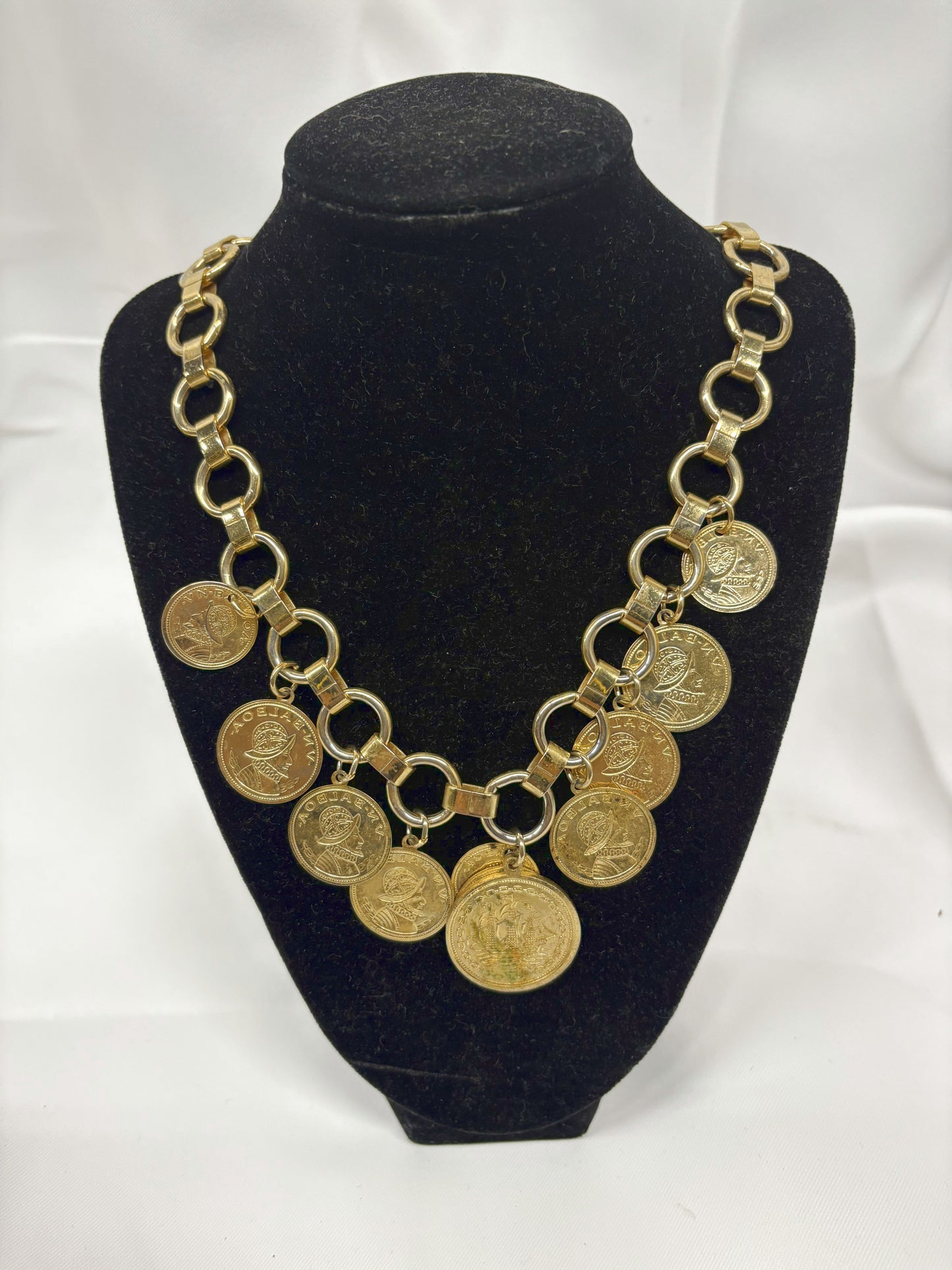 Vintage Bolboa Necklace