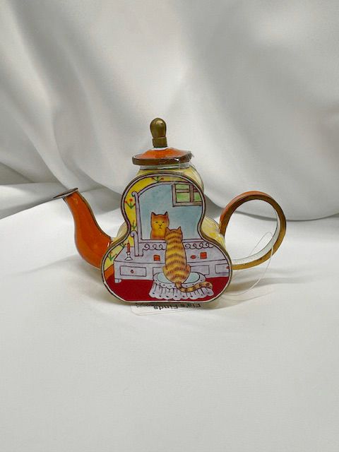 Kevin Chen mini Teapots
